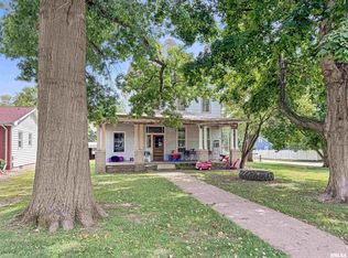 310 S Capitol Ave, Mount Sterling, IL 62353