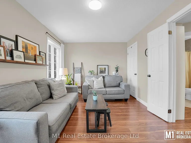 15 Carere Cres #46B — Photo 16