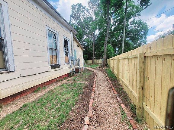 2nd image of 2102 Highland Ave
