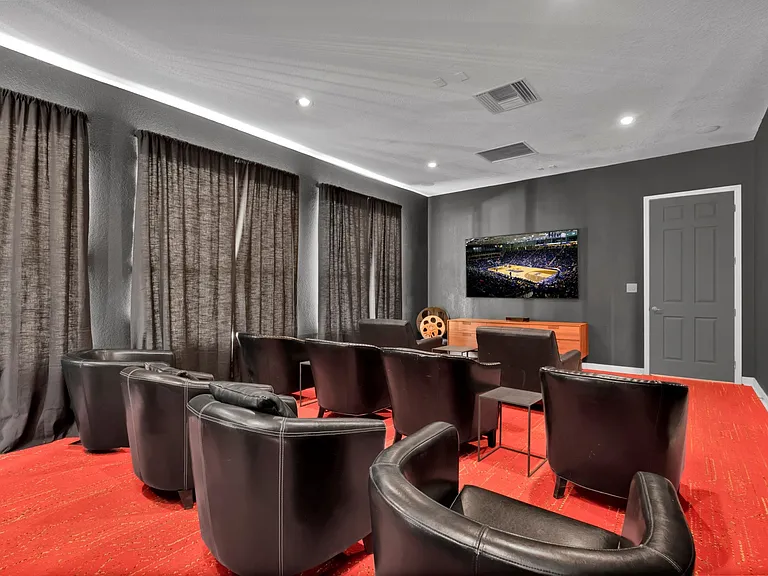 Media Theater