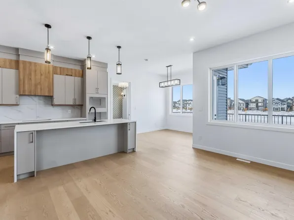 72 Eldridge Point, Saint Albert, AB T8N 8C4