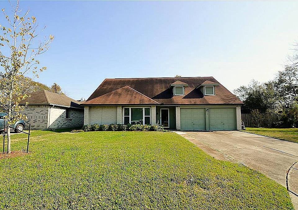1st image of 139 Fargo Woods Dr