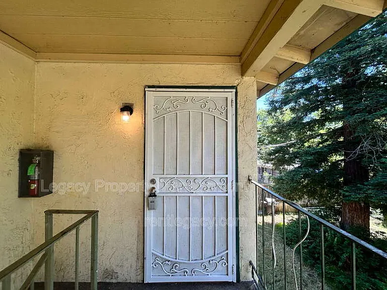 4552 Ashcroft Ave #36D — Photo 2