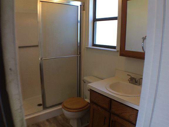 2nd image of 128 Chaparral Dr