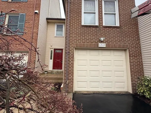 6543 Tartan Vista Dr, Alexandria, VA 22312