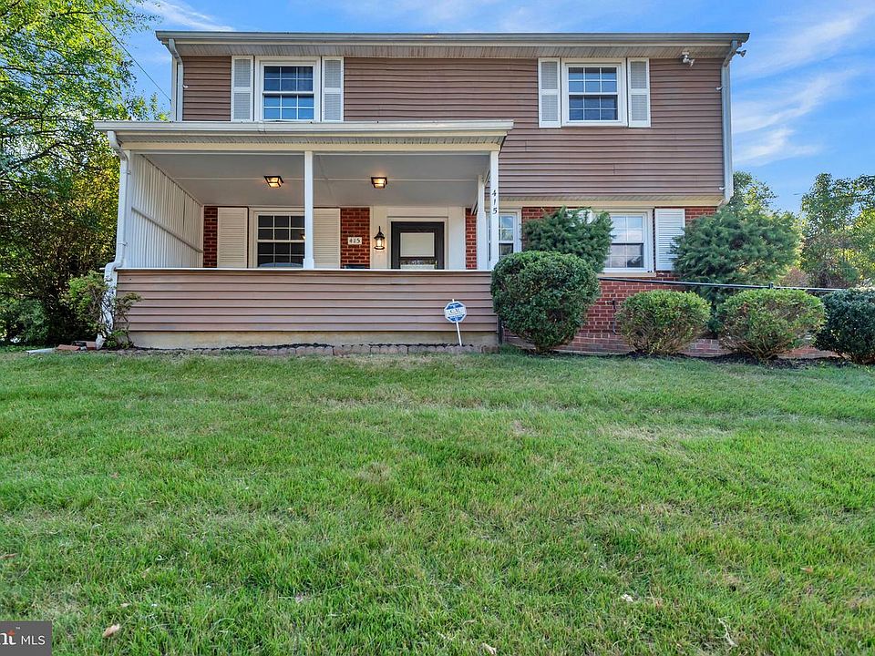 1st image of 415 Winslow Rd