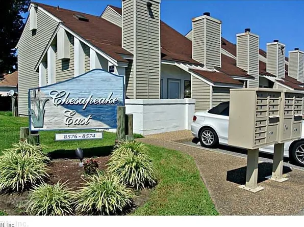 8576 Chesapeake Blvd APT 104, Norfolk, VA 23503