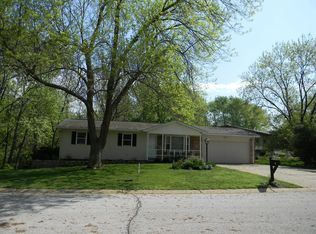 7 Randy Ct, Saint Peters, MO 63376
