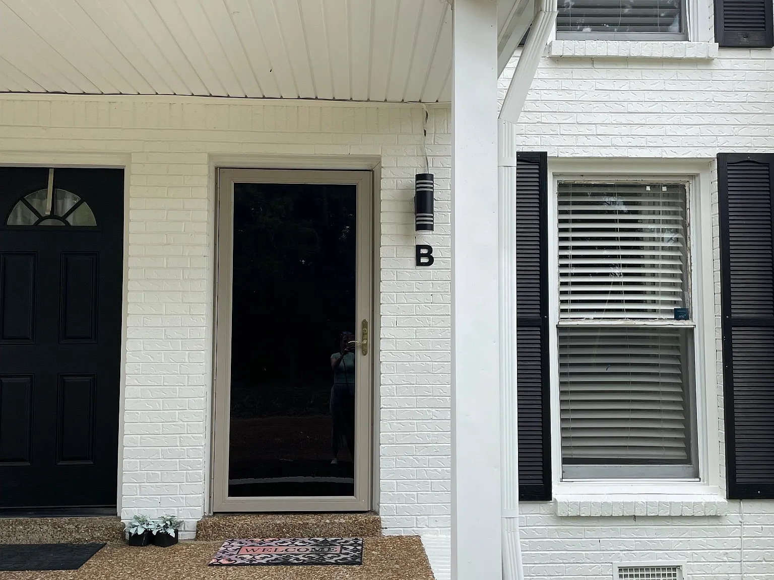 2 bed, 1.5 bath, 1105 sqft, $1,450 — Photo 2