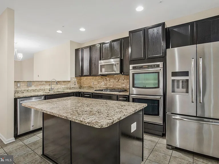 1612 Fernwood Dr — Photo 9