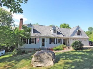 55 Stoneridge Rd, Colchester, CT 06415