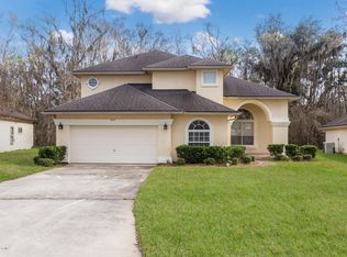 676 Reflection Cove Rd E, Jacksonville, FL 32218