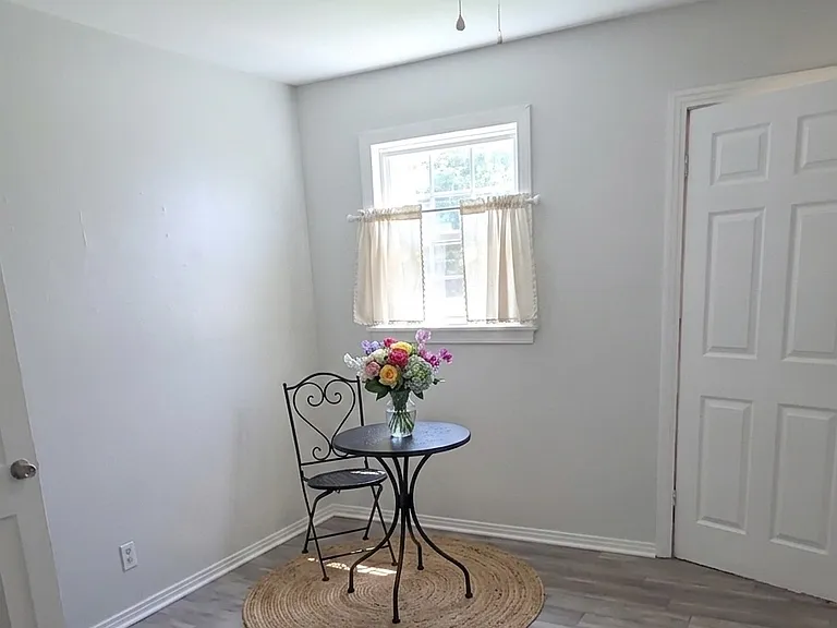 113 Magnolia Ct — Photo 4
