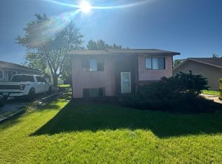 207 3rd St, Colo, IA 50056