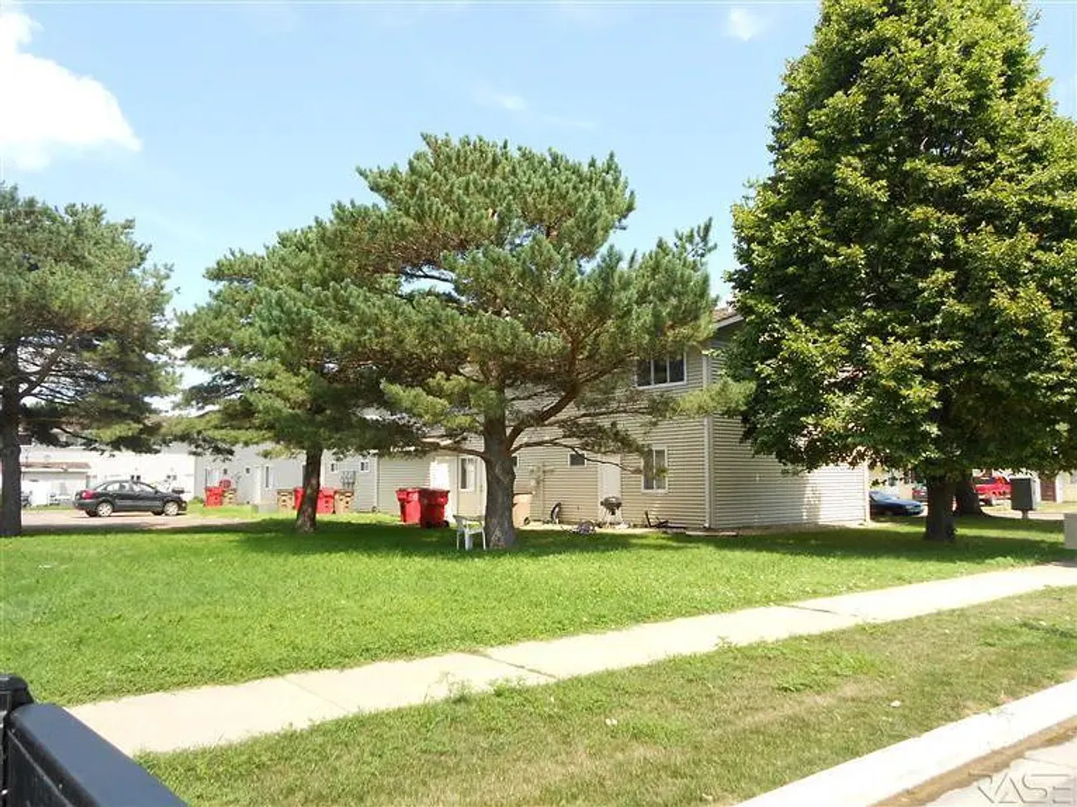 Marion Park Townhomes — Photo 1