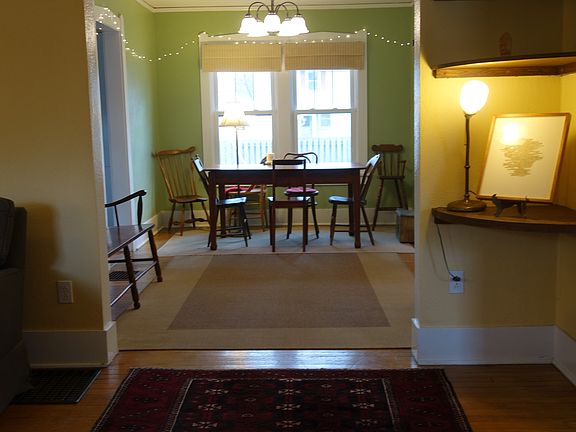 Dining room w/backyard view