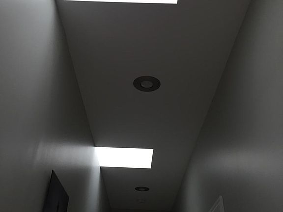 2nd image of 1009 S Claremont Ave #3