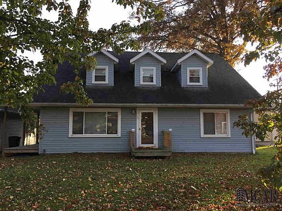 2nd image of 139 W Vesey St
