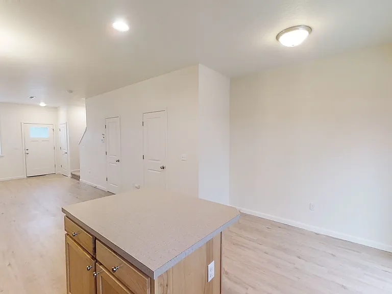 8316 SE Ramona St — Photo 5