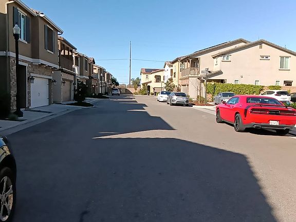 5th image of 193 Aria Ave S
