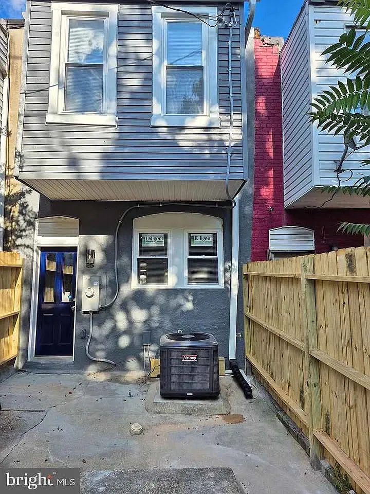 1816 N Washington St — Photo 3