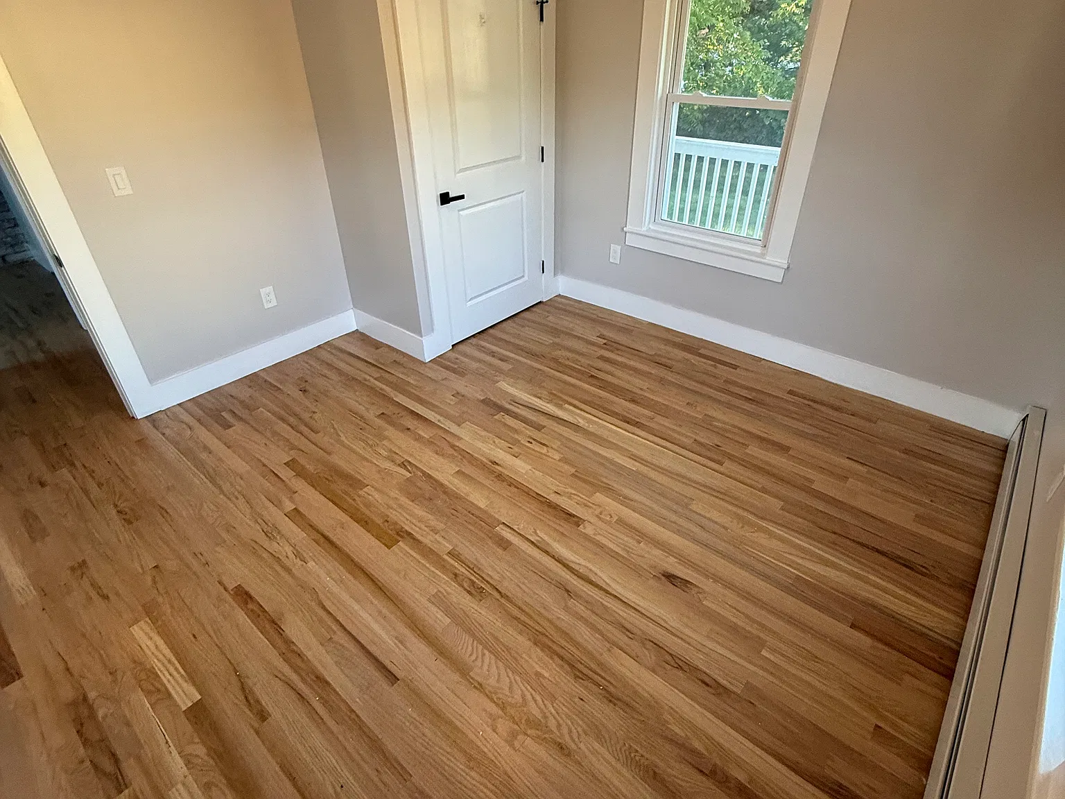 2 bed, 750 sqft, $2,100 — Photo 4