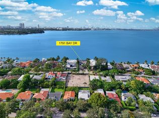 1791 Bay Dr, Miami Beach, FL 33141