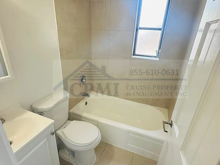 120 N Palmway — Photo 18