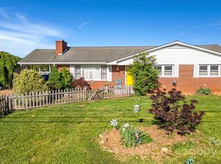 550 Old Newfound Rd, Leicester, NC 28748