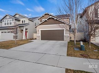 3326 S Glacier Bay Ave, Meridian, ID 83642