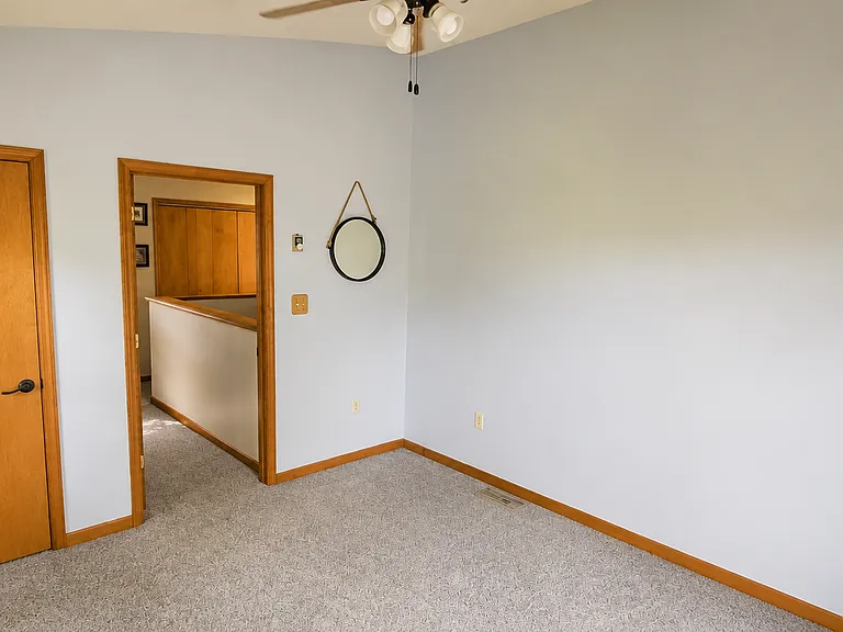 252 McGuffey Ridge Rd — Photo 11