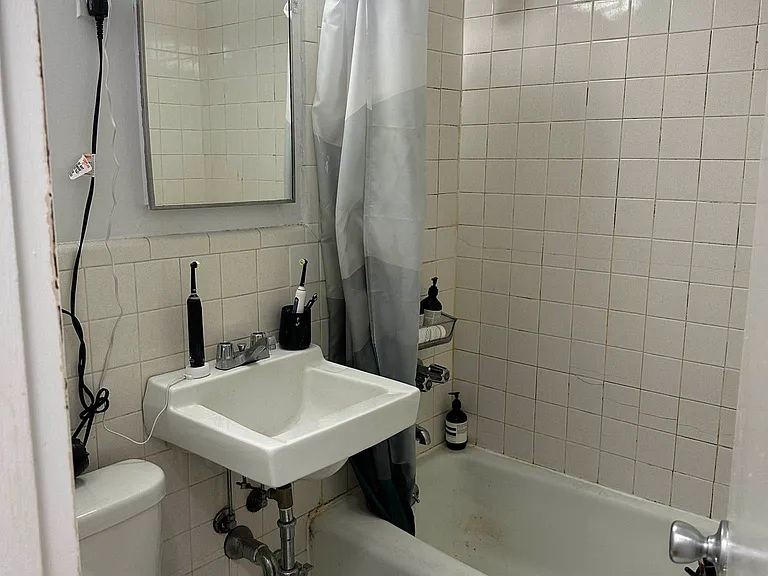 303 E 89th St #3A — Photo 7