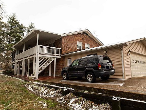 3rd image of 5935 Kathy Dr