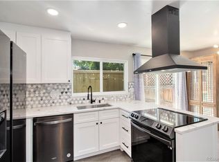 562 S Carr St, Lakewood, CO 80226