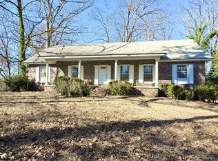 219 Woodland Heights Dr, Columbus, MS 39705