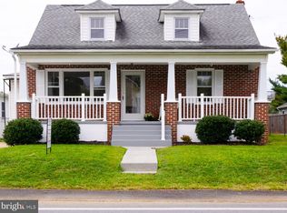 649 Jefferson Ave, Charles Town, WV
