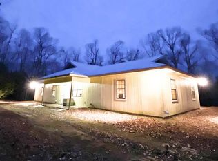 74 May Ln, Greers Ferry, AR 72067