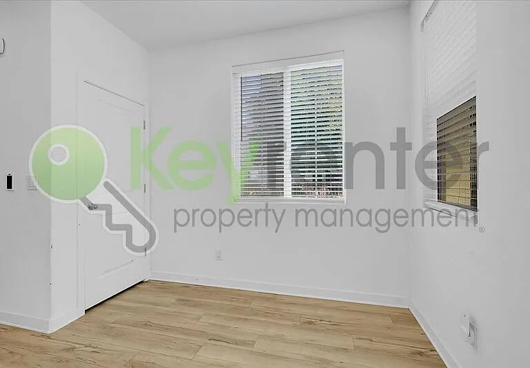 5301 E Commerce Way #44104 — Photo 7