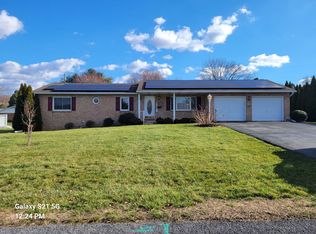 11616 N Landis Ave, Waynesboro, PA 17268