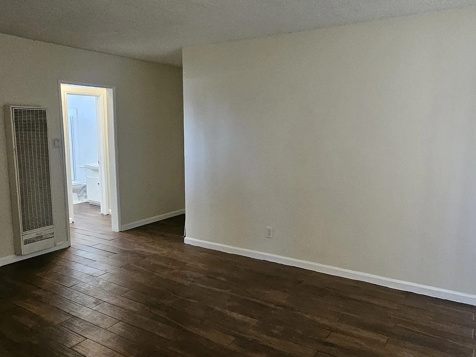 1 bed, 530 sqft, $1,750 — Photo 3