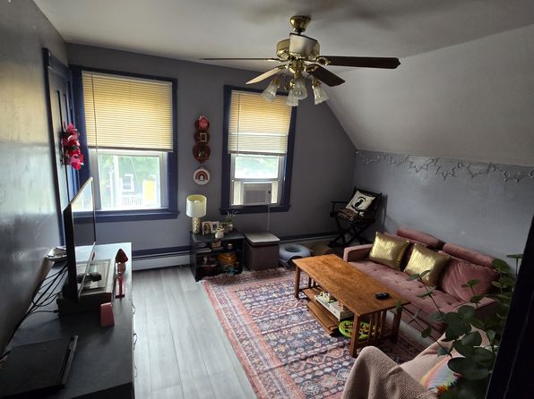 1 Concord St #2