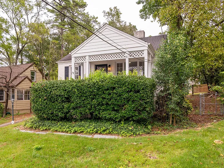 2922 Oberlin Rd — Photo 6