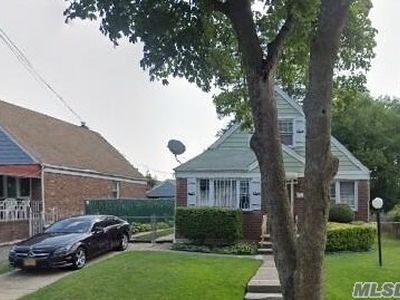 99-14 205th Pl, Hollis, NY, 11423