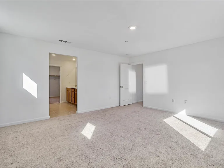 5319 Hames Valley Ln — Photo 35