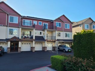 615 NW Lost Springs Ter UNIT 403, Portland, OR 97229