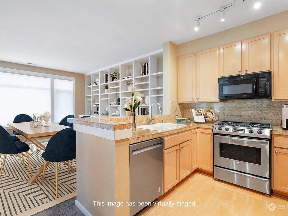 Kitchen + Eating Area