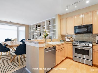 109 2nd St S APT 339, Kirkland, WA, 98033