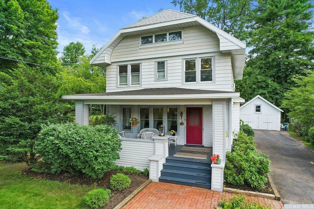 19 Elsmere Ave, Delmar, NY 12054 Zillow