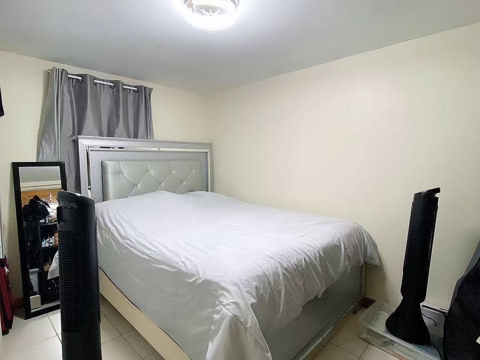 2nd image of 16017 65th Ave #1
