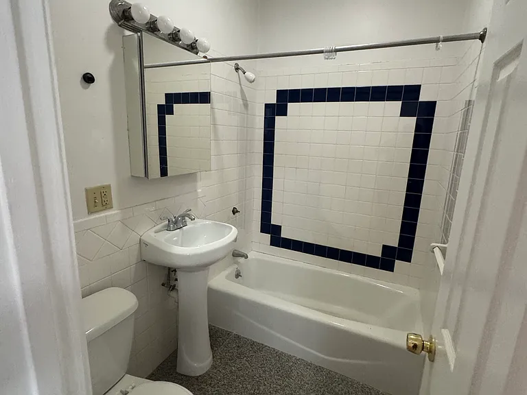 41 Egremont Rd #6 — Photo 13